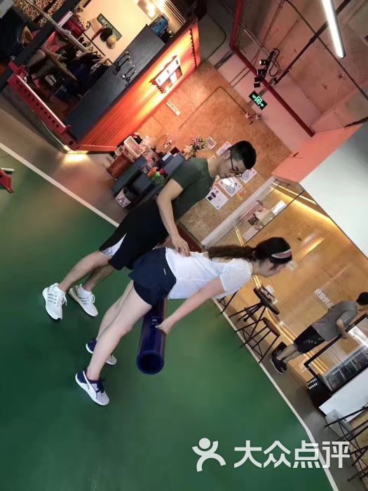 健身房一周训练计划,跟着练相当于上了6节私教课 搜狐