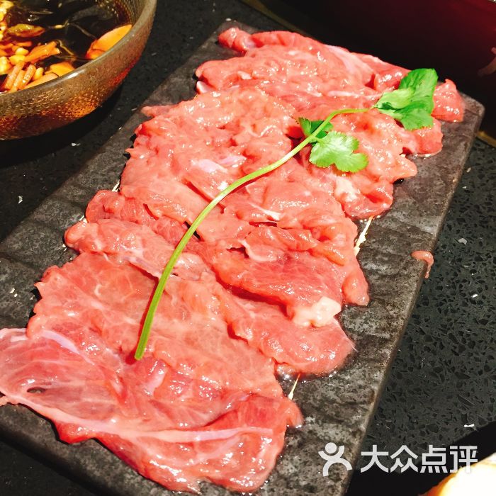 入川(秘制重庆火锅)巴掌嫩牛肉图片 - 第4张