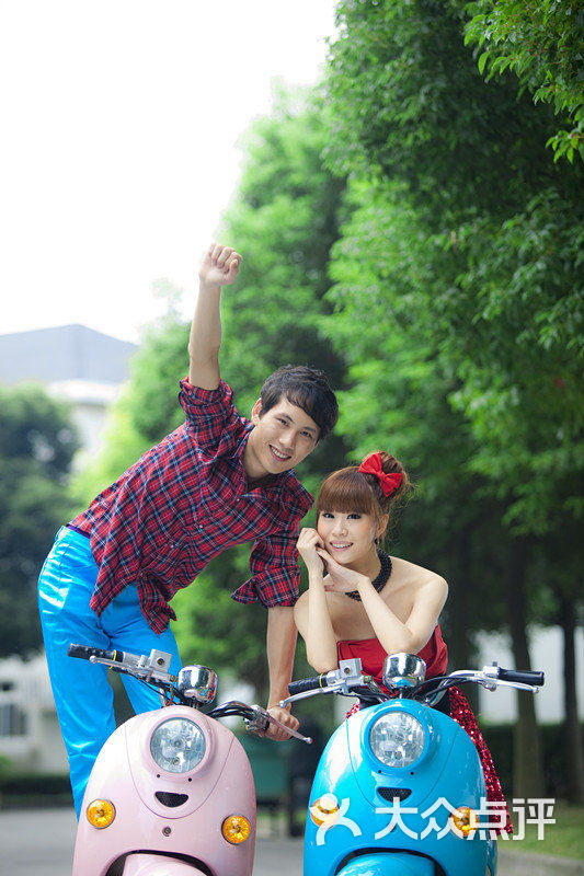 麦田婚纱摄影(镇坪路店)-可爱的电瓶车图片-上