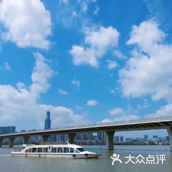 东湖游船汉街中心码头