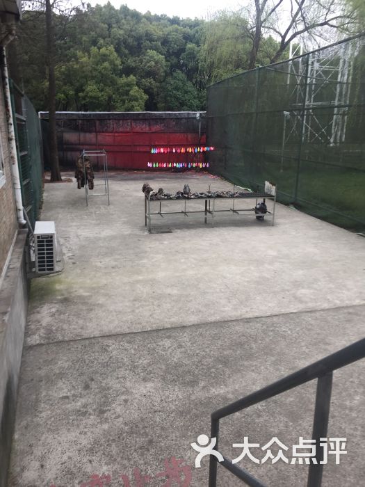 上海共青森林公园彩弹射击场