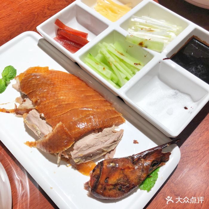 京味张烤鸭店(罗湖红桂大厦店)片皮鸭图片