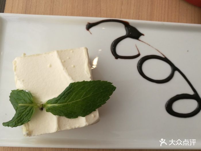 六月份农行信用卡搞活动,60元抢120代金券.