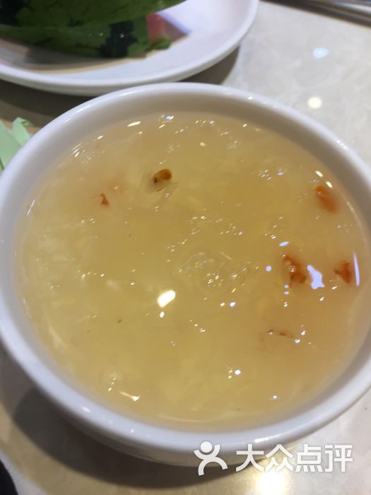 海底捞火锅:服务很好人性化!味道也好,.上海美