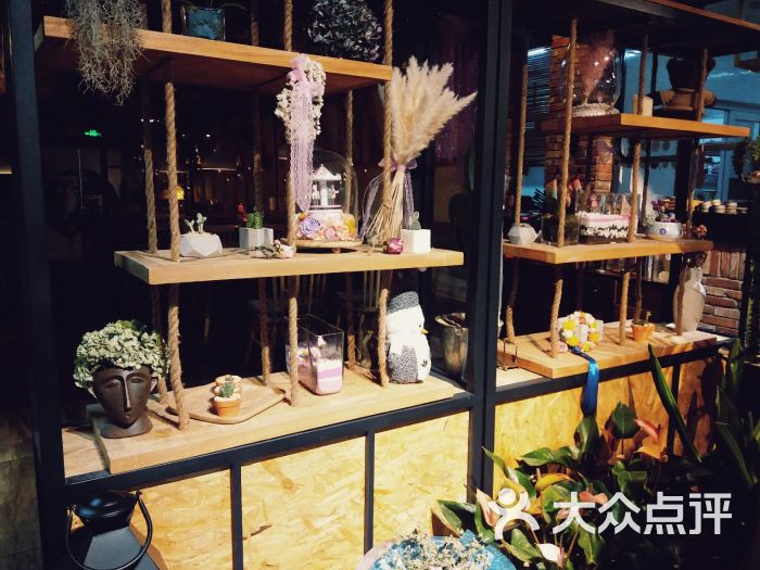 花元素鲜花主题餐厅(皇城恒隆广场店)图片 第4张