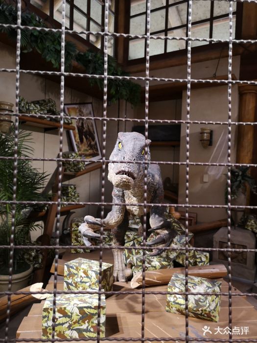 地铁站是JR樱岛线的ユニバーサルシティ,出.