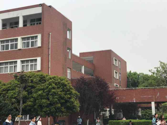 常州工学院(巫山路校区)-"学校课程安排的还是比较的