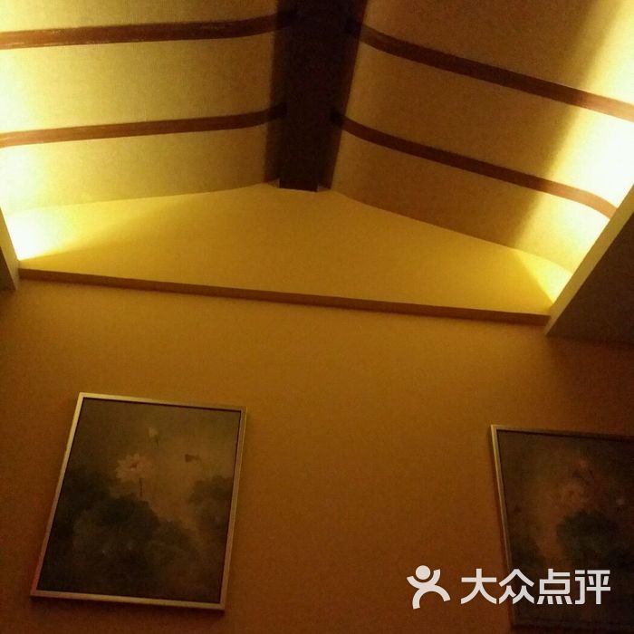 龙泉足浴spa会所