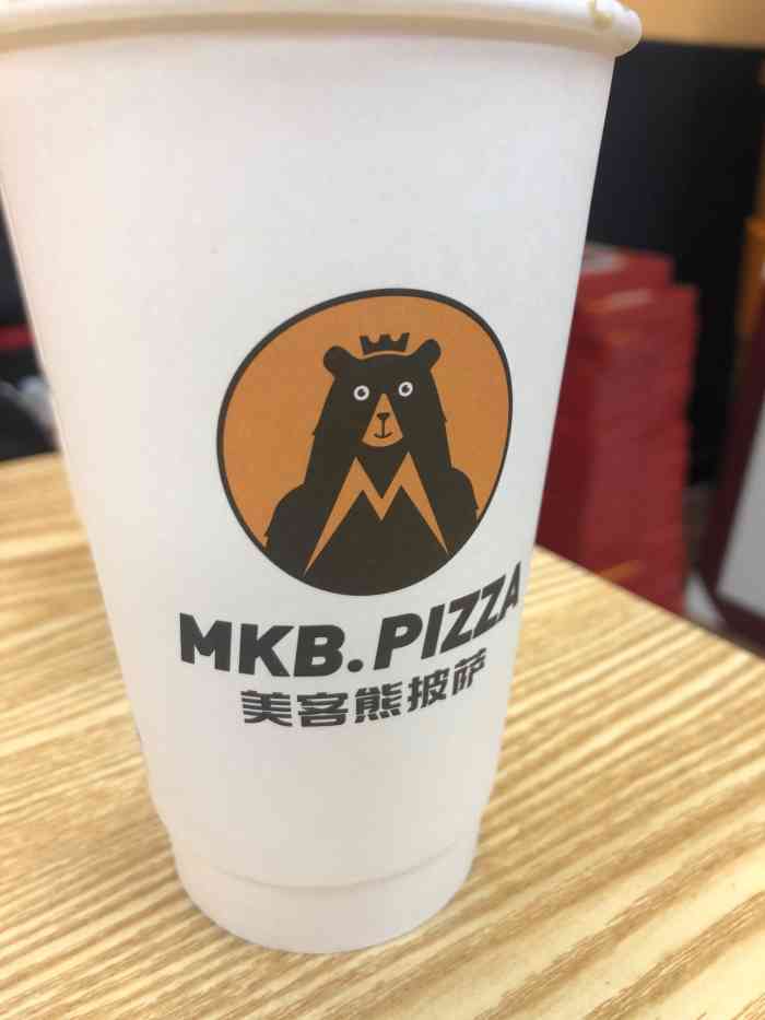 美客熊披萨(通州富力店)-"榴莲披萨特别好吃97,可乐是听装的,比一.