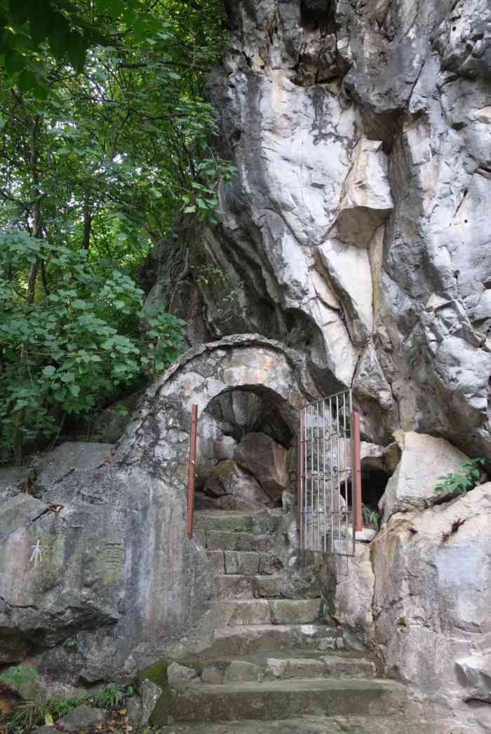 起凤山风景区-"地处武鸣县郊夏黄村,门票10块一人,.