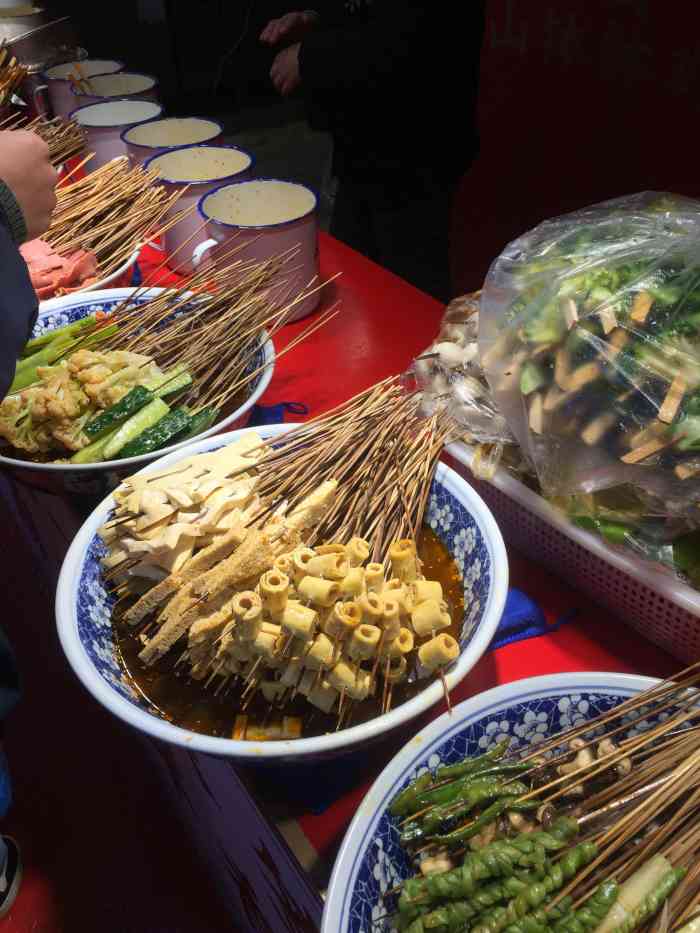 天府掌门人·重庆麻辣串(八一好吃街)