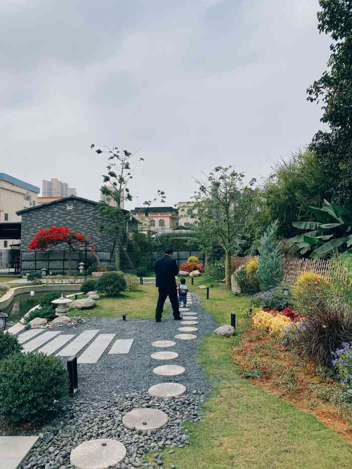 花涧私厨"节假日和小伙伴过来陈村一游,搜了一下大众.