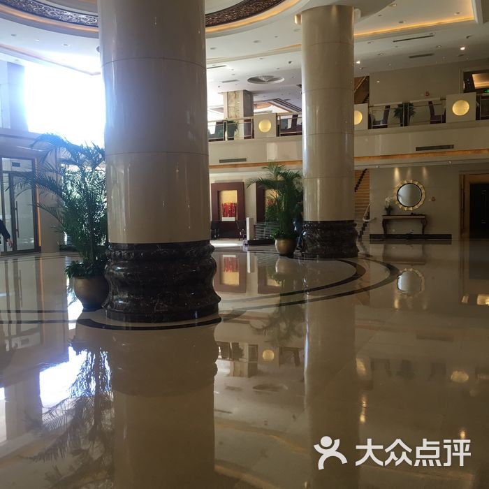 金龙潭大饭店