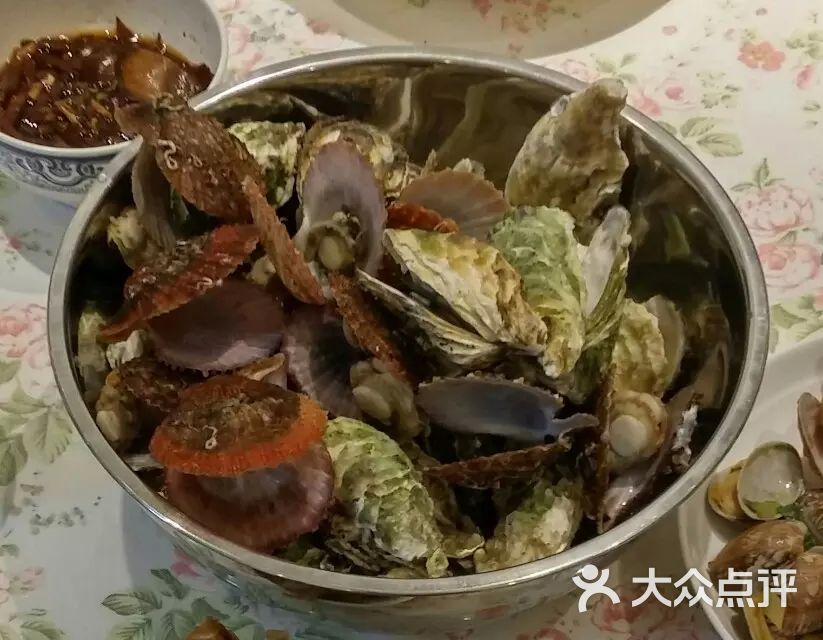 海鲜码头生态园大酒店_大连渔公码头海鲜礼盒_海鲜码头(3)