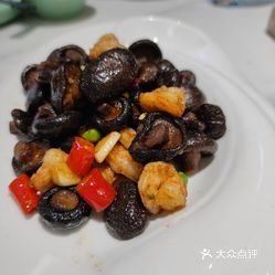 椒鸣椒麻小馆·浩瀚星空(华宇购物中心店)的椒鸣生态虾仁小香菇好不