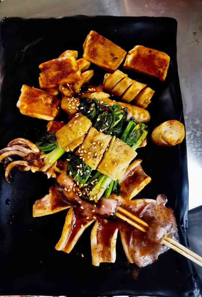 李葛棱麻辣烫铁板烧