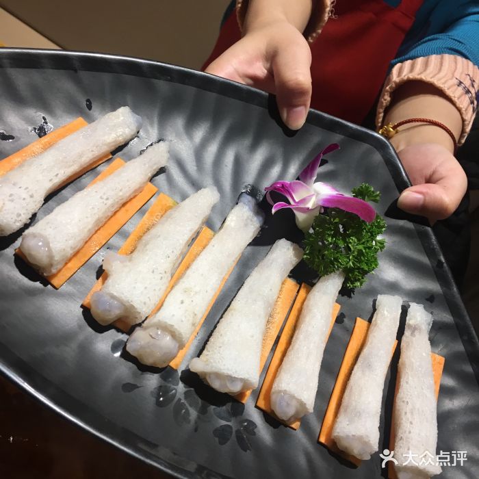 重庆高老九火锅(南京艾尚店)竹荪虾滑图片