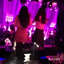 酒吧 鼓楼区  省体育中心  esmi nightclub  (ˊ  ˋ) 金帛哥哥来点评