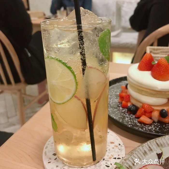fine cafe&canteen minna桃子柠檬气泡水图片 - 第8张