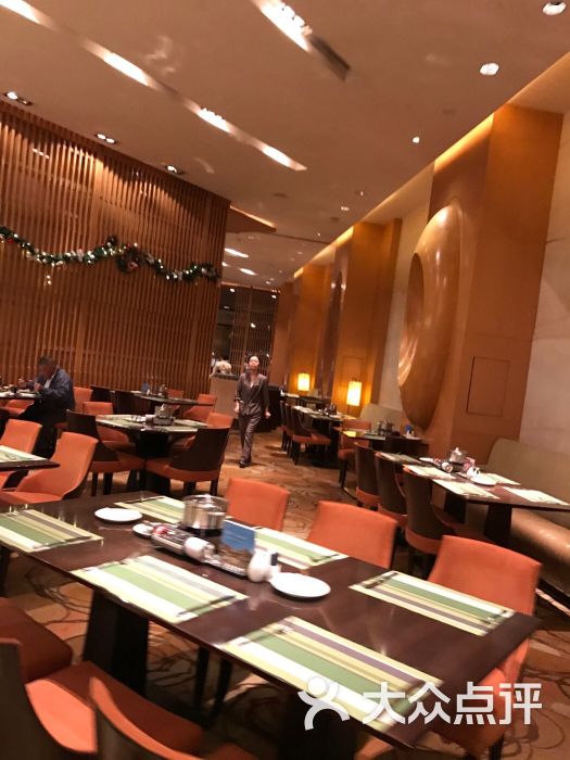 中山喜来登酒店盛宴西餐厅的点评