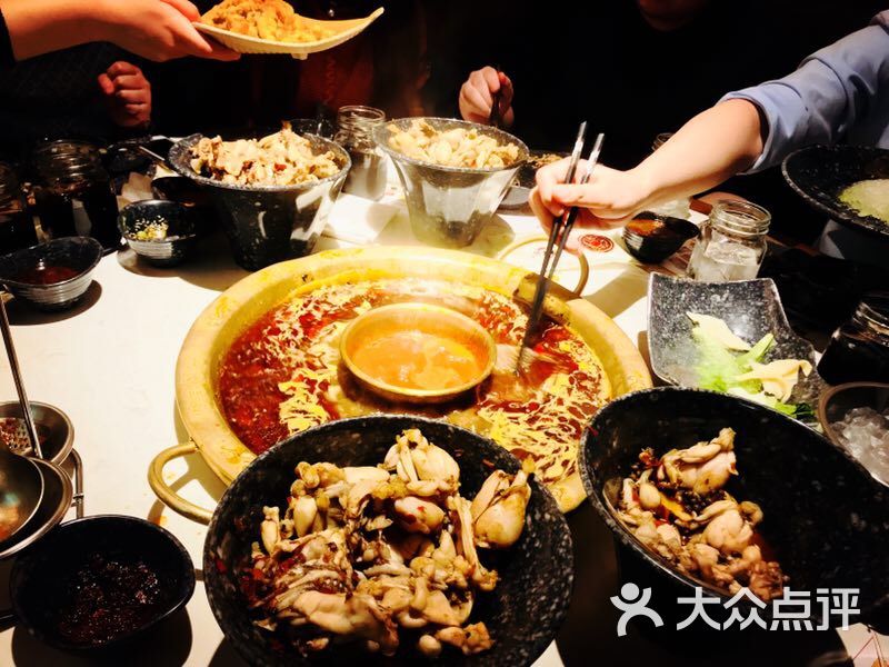 哥老官重庆美蛙鱼头(日月光大哥店)图片 第9754张