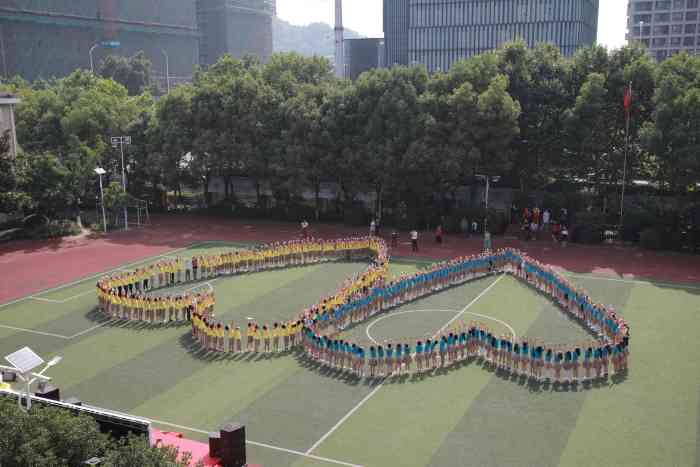 天妃宫小学-"说起这所天妃宫小学,历史也算非常悠久了