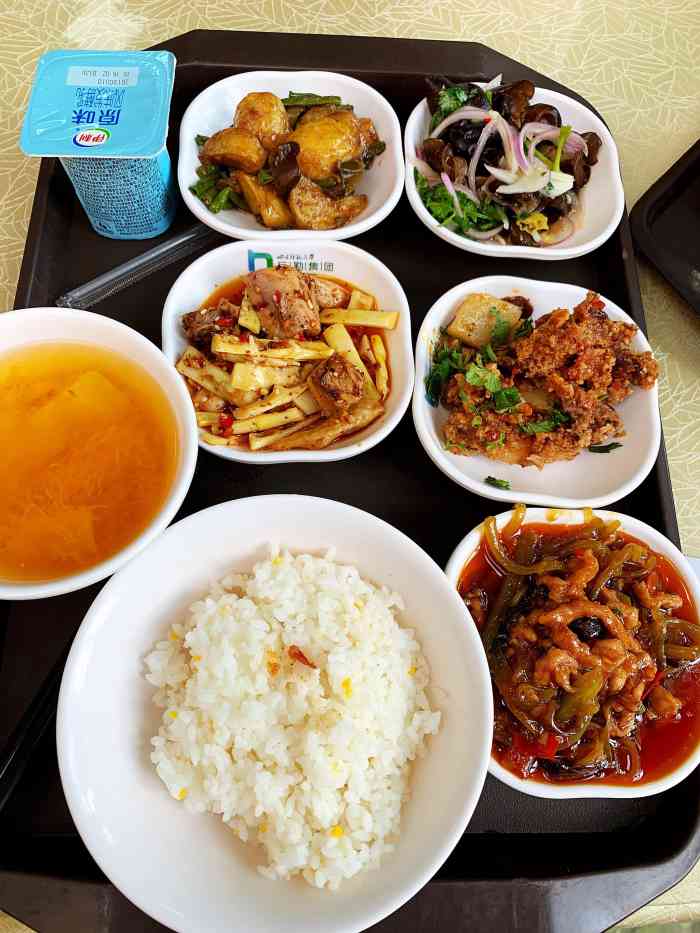 四川师范大学-学生食堂(成龙校区)