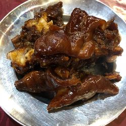 猪脚怎么卤好吃 Sr7i6ewEjCKatUZsMW6J0uChOQWqesNTVFk2AQbi__RJ1d-UaiACIbCESM9tlXdTuzFvxlbkWx5uwqY2qcjixFEuLYk00OmSS1IdNpm8K8twhW7bzr4O88Ivp4FuDG0SfCF2ubeXzk49OsGrXt_KYDCngOyCwZK-s3fqawWswzk.jpg