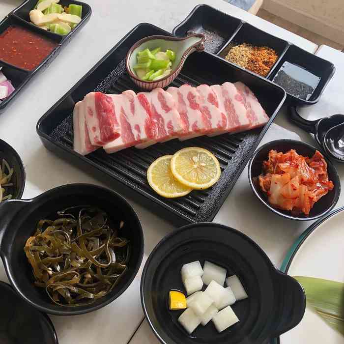 韩酱韩式烤肉-"在联联上团了88套餐,嗯确实这种套餐都
