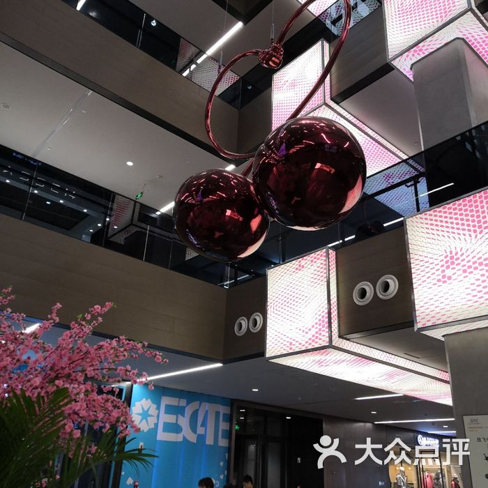 北美n1艺术购物中心