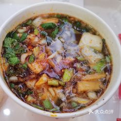 无名缘米粉(泉城路店)的招牌鱼豆腐米粉好不好吃?用户评价口味怎么样?