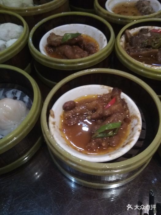 这是在金宝街的一家店,整体感觉其实还可以.