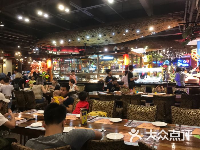 番禺区 南村 自助餐 四海一家(万博中心店) 所有点评