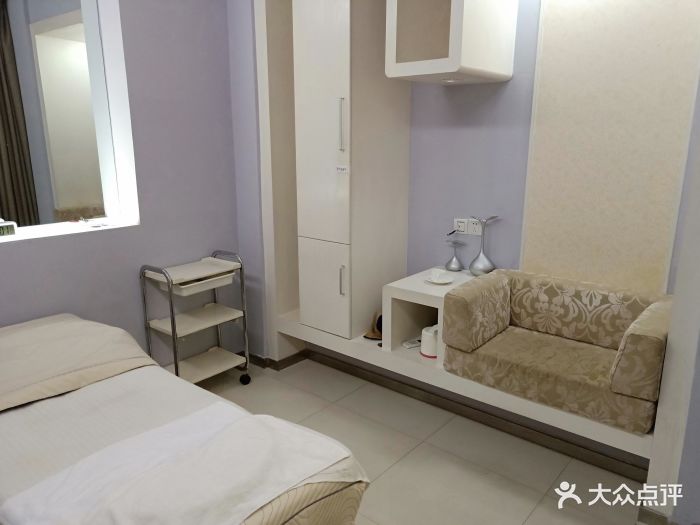 美丽传奇美容院(霞山店)图片 - 第1张