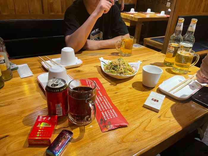 兄弟约喝酒也是他的宝藏店铺我是来蹭饭的