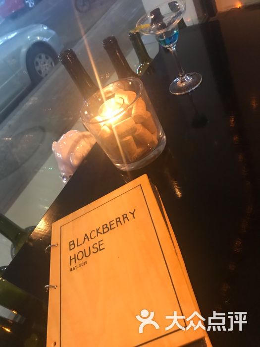 blackberry house黑莓英式西餐酒吧图片 第3张