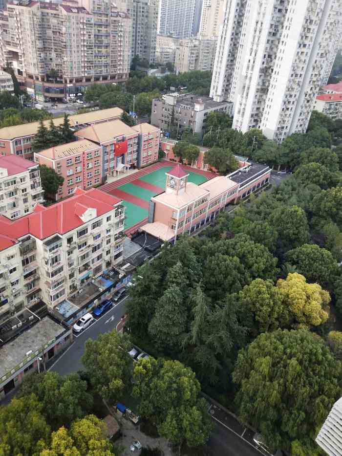 竹园小学(张杨校区"很棒的小学,张杨路旁,潍坊社区.