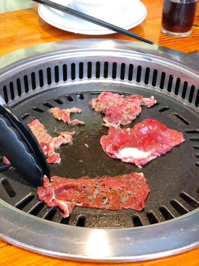 盆钵满宇群东北地炉烤肉(吾悦国际店)