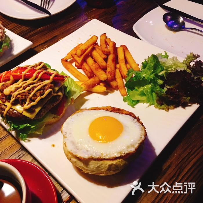 白头鹰美式西餐酒吧图片 - 第3张
