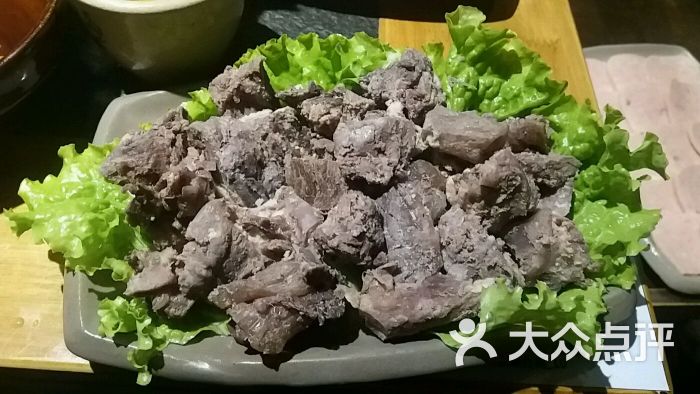 水八块鲜毛肚火锅(太古里店)坨坨牛肉图片 第8张