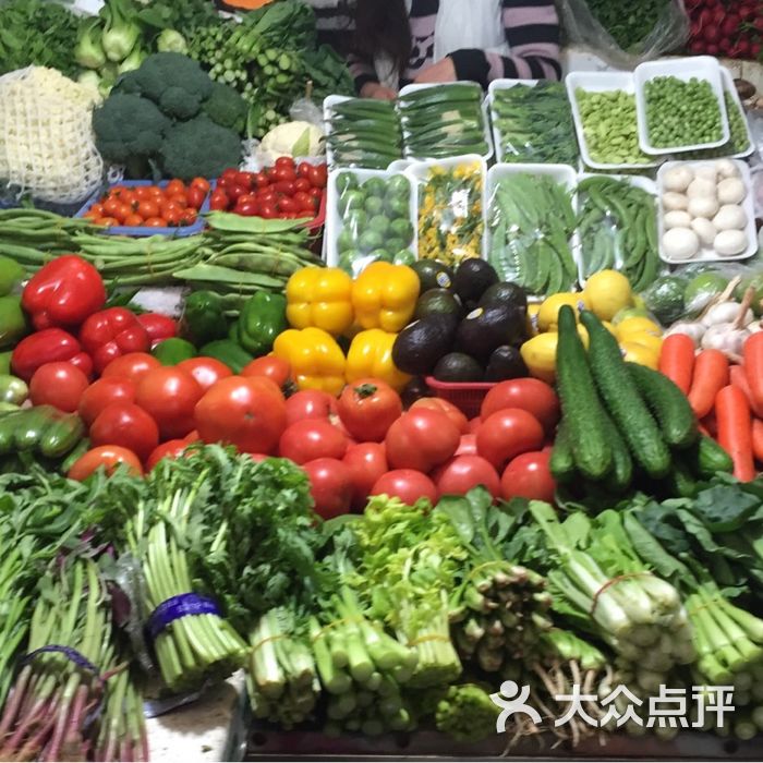 三源里菜市场蔬菜摊图片-北京水果生鲜-大众点评网
