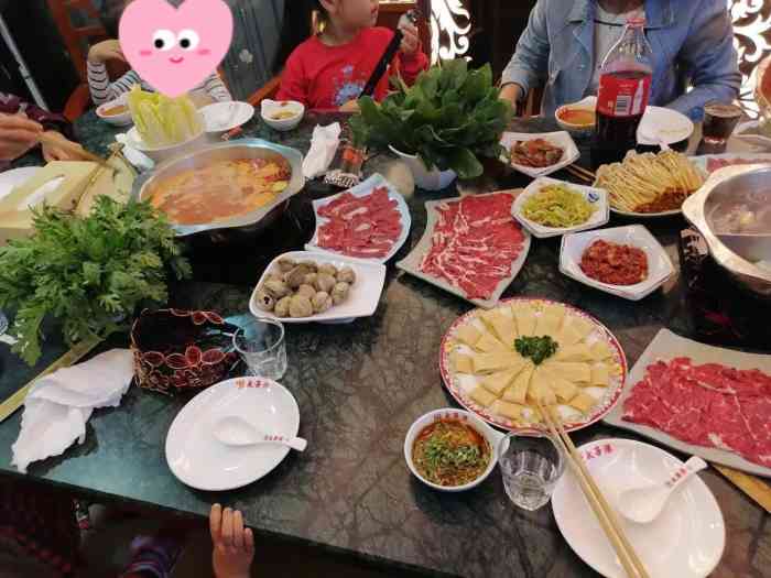 太子港海鲜火锅旗舰店-"几年前吃过,算是东港比较有的