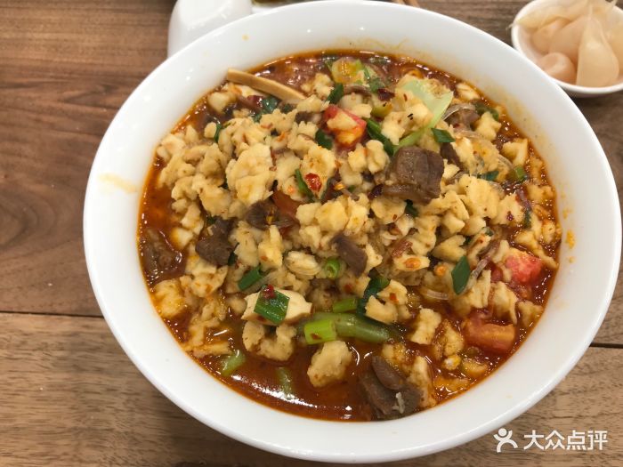 清真永盛斋牛羊肉泡馍(东关南街店)牛肉小炒泡馍图片