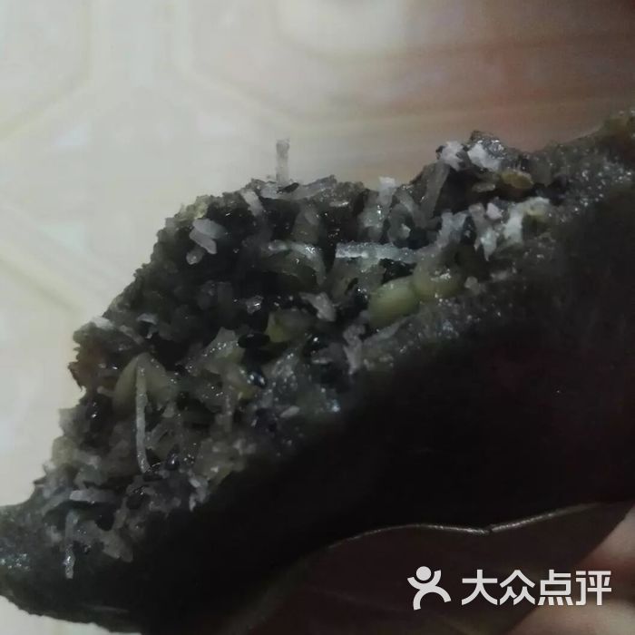 阿婆田艾籺