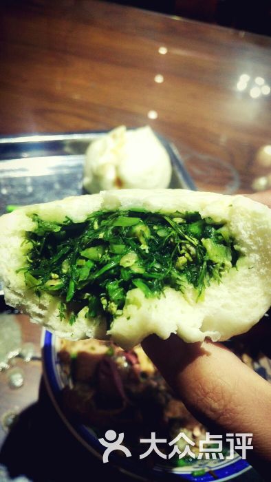 茴香鸡蛋包子