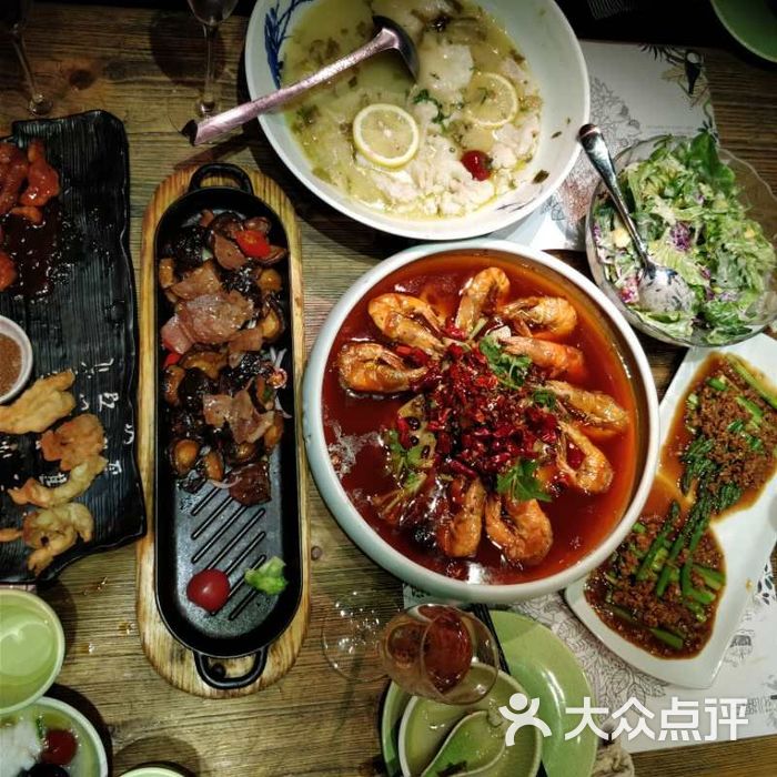 青岛花儿胡同音乐酒馆