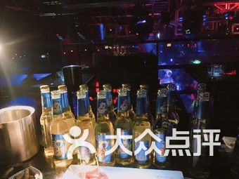 2020酒吧慢摇排行榜_2017重庆酒吧排行榜 Flavor酒吧排名第一