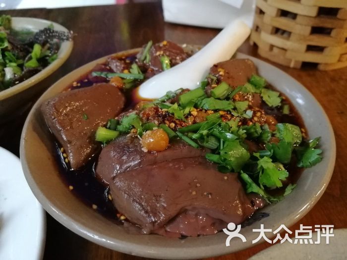 冯三娘跷脚牛肉(四川名店)-血旺图片-乐山美食-大众点评网