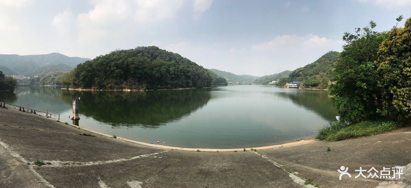 绵阳凤凰山：历史文化与休闲魅力，一山坳之美