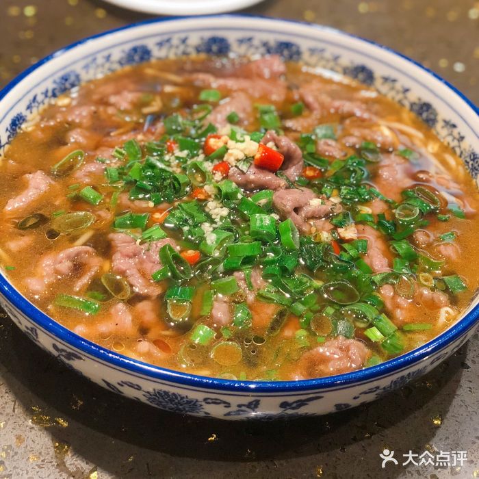 米椒葱香嫩牛肉